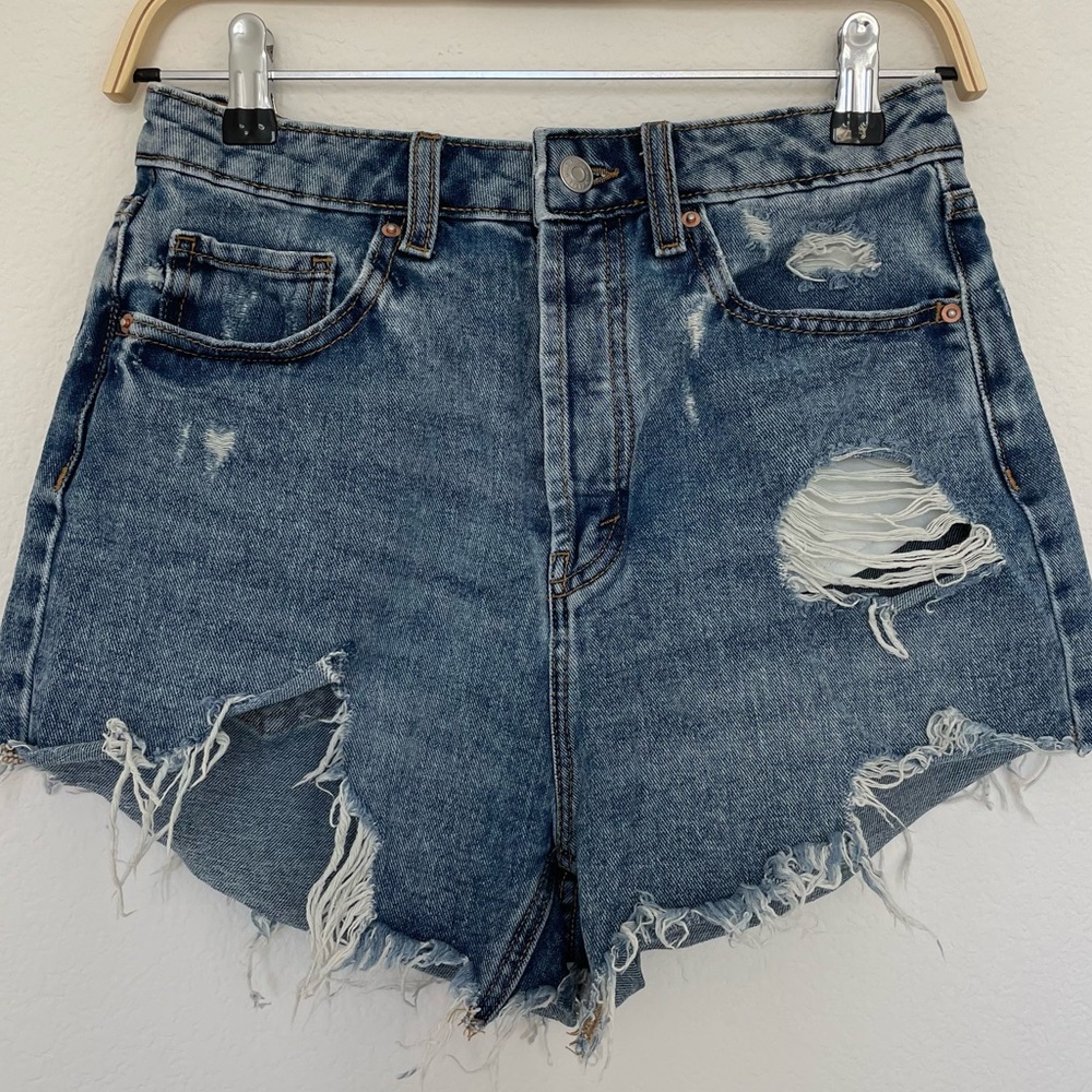 Wild Fable High Rise Distressed Denim Jean Shorts - Size 2